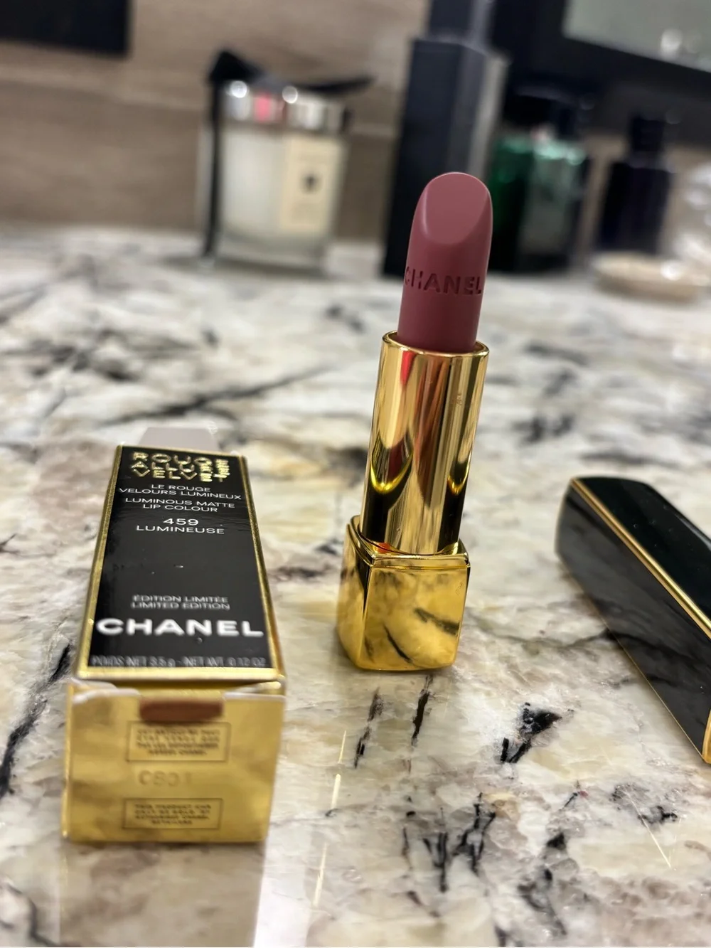CHANEL Rogue Allure Velvet Les PERLES - 459 Lumineuse